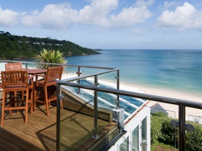 Our Favourite Beachfront Holiday Houses